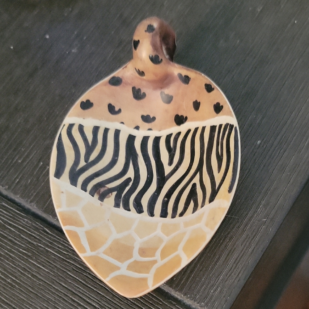 Animal Print Ceramic Leaf Dish